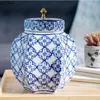 Garrafas De Armazenamento De Porcelana Azul E Branco Jarra De Cerâmica Tanque Casinha De Chá Decoração Enfeites Organizador Garrafa Decorativa