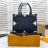 Stylisheendibags torebki nowe pojemniki designerskie luksusowe torebki TOTE Regulowane paski na ramię torebka torebka skórzana Boston Boston Women Schemat G2211197F