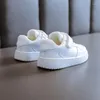 Pierwsze Walkers Dimi 2023 Spring/Autumn Baby Buty miękki wygodne maluch gumowe bez poślizgu chłopięce dziewczyna biała sneaker