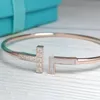 bracelet homme bracelet en or bracelet designer bracelet à breloques lettre bijoux mode style bracelets cristal 14K plaqué or couple de mariage en acier inoxydable