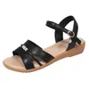 Sandalen Kleine Größe 32-43 Bequeme atmungsaktive niedrige Keilabsätze Schuhe Sommerplattform 2023 Damen Flat Beach Mom