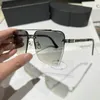 Designer de lentilles de lunettes de soleil de luxe pour femmes hommes lunettes de plage senior lunettes d'été pour femmes lunettes cadre Vintage métal Su2968