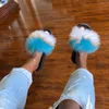 Sandales Nouvelle Arrivée Chaude Femmes Chaud En Peluche De Fourrure Pantoufles Dames Coloré Attrayant Ry Diapositives Fille Maison Moelleux Doux Chaussures Plates 230417