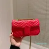 Luxury Famous Women Designer axelväska läderkedja kors kropp ren färg kvinnor handväska crossbody väska handväskor hjärtan axelväskor