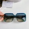 Men's designer sunglasses, women's sunglasses, classic and fashionable combination, driving beach shading, UV protection, polarized light, and UV protection glasses