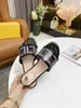 Designer Women Sandals Signature Flat Bottom Slippers Luxury Transparent Film Letter Slippers Summer Fashion Beach Slippers Size35-42