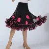 ステージウェア女性ダンスコスチュームレッドフラワーボールルームフラメンコ標準ドレスブラックワルツパーティースムーズなスイングモダンなスカート