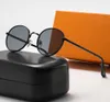 Unisex-Sonnenbrille, Modedesigner für Männer und Frauen, Outdoor-fähige Metall-Oval-Sonnenbrille mit kleinem Rahmen, wilde Straßenfotografie-Sonnenbrille, Fahrer-Business-Trend