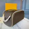 2023 Haute qualité hommes voyageant sac de toilette designer femmes sac de lavage grande capacité sacs cosmétiques maquillage trousse de toilette Pochette maquillage trousses de toilette