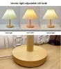 Table Lamps USB Powered Modern Wood Korean Pleated Lamp LED Night Light For Bedroom Illumination Gift Wooden Bedside Kids Room Decor