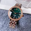 Han Feng Fashion Relógio feminino Trend Relógio feminino à prova d'água Conjunto com diamantes Trend Pulseira versátil Relógio feminino de quartzo