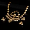 Ketting oorbellen stellen gouden kleur Afrikaanse luxe voor vrouwen Saoedische chokers kettingen Bracbandring 4 stcs bruiloft sieraden