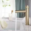 Rubinetti lavabo bagno Rubinetto lavabo Rubinetto miscelatore oro spazzolato Pulsante chiave in ottone e freddo