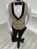 Abiti da uomo Bello Scialle dorato Risvolto Groomsmen Smoking dello sposo Uomo Matrimonio Prom Cena Uomo Blazer (Giacca Pantaloni Gilet)