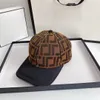 Nuovo materiale di moda di design di lusso neutro di vendita calda con berretto da baseball con cuciture classiche per la presbiopia Protezione solare casual di altissima qualità