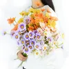Dekoratif Çiçekler 5 PCS Yapay Daisy Buket İpek Düğün Partisi Dekorasyon Ev Bahçe Oturma Odası Diy Vazo Sahte Bitkiler Malzemeleri