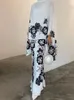 Pantalones de dos piezas para mujer Conjunto de media falda con estampado de moda para mujer Suelto O-cuello Manga acampanada Top sólido Falda delgada Traje Casual Oficina Dama Elegante vestido Conjunto 230609