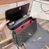 Сумки для мессенджеров дизайнер CC Women Bag Fashion Small Fragrance One Plouds Crossbody Cheam Bag High Matter Handheld Women Bag Fashion Black