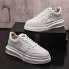 New Luxury Designer Men's Bianco Blu Piattaforma mista Cuscino d'aria Scarpe causali Mocassino Uomo All Match Sports Walking Sneakers