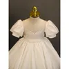 Fille robes été Simple enfants robe de fête d'anniversaire blanc Satin nœud fleur col rond manches bouffantes genou-longueur robe de bal