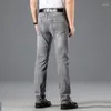 Jeans pour hommes pour hommes Pantalon en denim droit taille haute en coton extensible pour hommes Taille classique 28-40