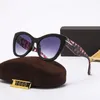 Top designer zonnebril voor mannen Dames retro -brillen Buitenstappen Fashion Classic Lady Sun Glazen Mirrors 6 kleuren met doos Tom -bril 314