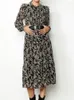 Casual Dresses Feather Print Women's Midi Brodery Dress Ruffles Elastic midja långärmad Retro Pullover Spring Summer Ladies Robe