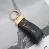 Luxury Leather Keychain Womens Colored Letters For Car Keyring Fashion Key Chain For Men Women PA is och hängen med flera funktioner