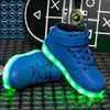 Athletic Outdoor Taglia 25 Scarpe a LED con luci Pantofole a led incandescente per bambini Adulto Feminino tenis Bambini Ragazzi Ragazze Sneakers luminose 230609