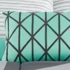 Sängkläder sätter grundpelare grå och kricka geometrisk 8 bit säng i en väskväst med lakan full z0612
