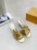 Luxus Revival Geprägte Flache Mule Hausschuhe Frauen Rutschen High Heels Schuhe Gold Silber Strand Sommer Outdoor Indoor Sandalen Größe 35-42