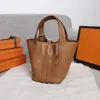 Sacs à main en cuir véritable Fourre-tout pour femme Sacs à bandoulière Designer de luxe Sac seau de grande capacité à la mode Sacs à bandoulière