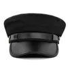 Berets vintage wojskowy beret żeński skórzany męski jesień ciepły brytyjski styl na świeżym powietrzu Flat Top Hat G220612