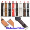 Top-Designer-Armbänder, Geschenk-Uhrenarmbänder für Apple Watch Band 45 mm, 42 mm, 38 mm, 40 mm, 44 mm, 49 mm, Lederarmband, modisches L-Blumen-weißes quadratisches Armband für iWatch 8