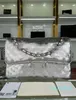 ハンドル二重文字ソリッドハスプウエストスクエア女性贅沢な光沢のある銀のゴールドショッピング財布