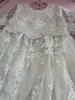 Pérolas Vintage Vestidos de Baptizado para Bebê Manga Longa Apliques Vestido de Primeira Comunhão Infantil Branco A Linha O Neck Vestido de Batismo Longo para Recém-nascido