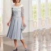 Junoesque Knee Length Mother's Dresses Lace Top Half Sleeve Short Prom Gown A Line Chiffon with Brooch Cocktail Party Dress