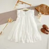 Robes de fille Summer Princess Robe Fashion New Baby Girl Coton Sans manches Blanc pour enfants