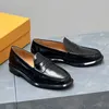 Tavola alta 2023 nuova suola a fagiolo stampata con lettera di temperamento in seta di patate quattro stagioni Scarpa slip-on scarpe singole da donna