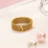 Bandringe Designer-Markenbuchstaben-Bandringe für Damen, 18 Karat vergoldet, versilberter Edelstahl, Liebe, Hochzeit, Schmuckzubehör, Ring, feine Schnitzerei, Fingerring J23061