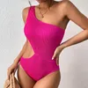 Damskie stroje kąpielowe Nighpha One Piece Piece Bandbed Swimsuit One Ramulder Cutout Sexy Kathing Suit 2023 Monokini Solidny kolor