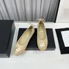 Designer chaussures habillées printemps et automne en cuir arc chaussures de ballet CCity mode femmes canal noir plat bateau chaussures X1091