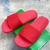 Paar populaire slippers Slider sandalen Zeezout snoep kleur klassieke eenvoudige mode strand zwembad vakantie antislip badkamer met slippers