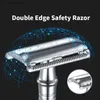 Uomini Rasatura Rasoi di sicurezza in metallo inossidabile Manico lungo Manuale Classico Double Edge Blade Shaver Depilazione Rendilo personale L230523