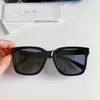 Herren- und Damen-Sonnenbrille, Sommer, klassisch, UV-Schutz, Retro-Platte, quadratisch, Vollformat, modisch, mit Brillenetui