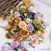 Torkade blommor hortensia konstgjorda blomma hösten peony bröllop bord arrangemang brud som håller bukett hemfest falskt