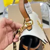 2023 Top Luxury Louie Woc Evening Designer Bags Women Classic Clutchs Wallet On Chain Handbag Lock Me Mini Lychee Leather Crossbody Bag Shoulder Purse Flap Size 25cm