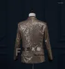 Herrenanzüge Gold Kleidung Männer Designs Masculino Homme Terno Bühnenkostüme für Sänger Jacke Pailletten Blazer Tanz Star Style Kleid