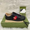 FREE SHPPING Italy Luxury Walking Sneakers Platform Low Men Women Shoes Casual Dress Trainers Tiger Embroidered Ace Bee White Green Red 1977s Stripes Shoe 35-46