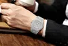 Armbandsur Top Mens Watch Business Sparning Iced Out Diamond Dress Watches For Men rostfritt stål Band Quartz Wristwatch